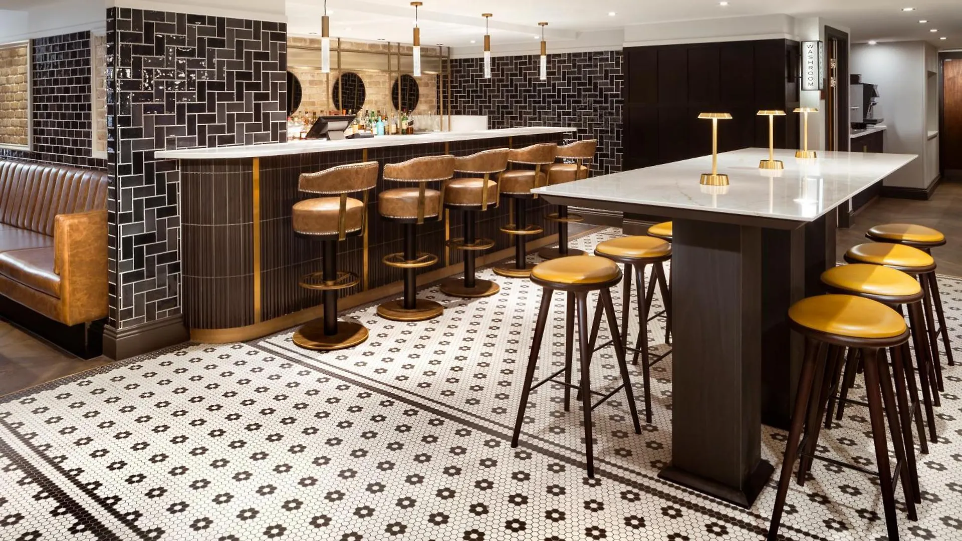 Courtyard By Marriott Edinburgh Hotel