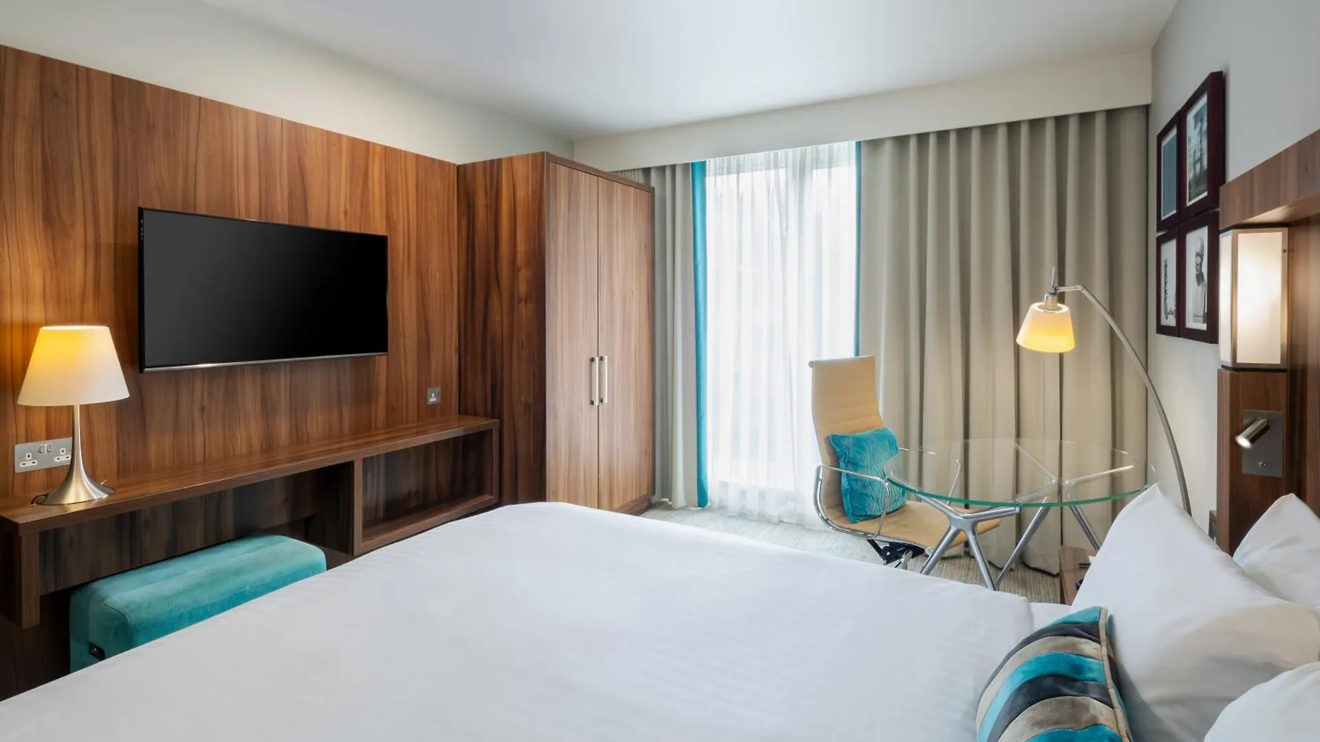 Courtyard By Marriott Edinburgh Hotel 4*,  United Kingdom