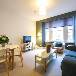 Joivy Charming Close To Centre Apartment