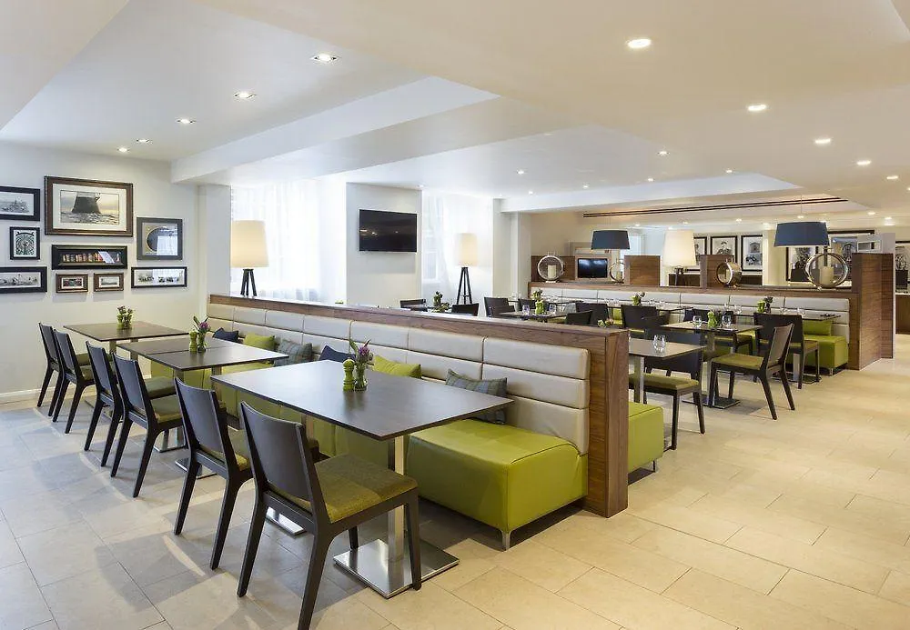 ****  מלון Courtyard By Marriott אדינבורו בריטניה