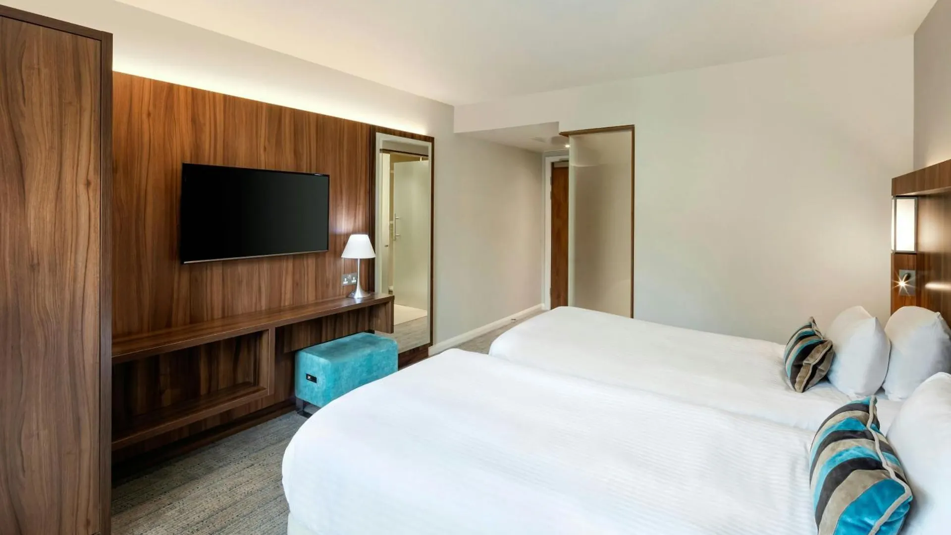 Hotel Courtyard By Marriott EDI
