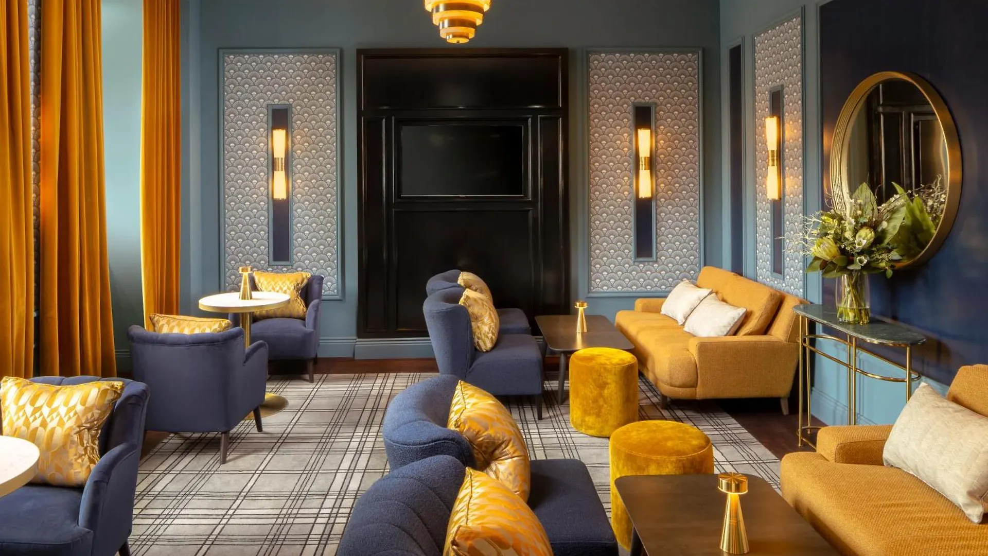 Hotel Courtyard By Marriott Edynburg 4*,
