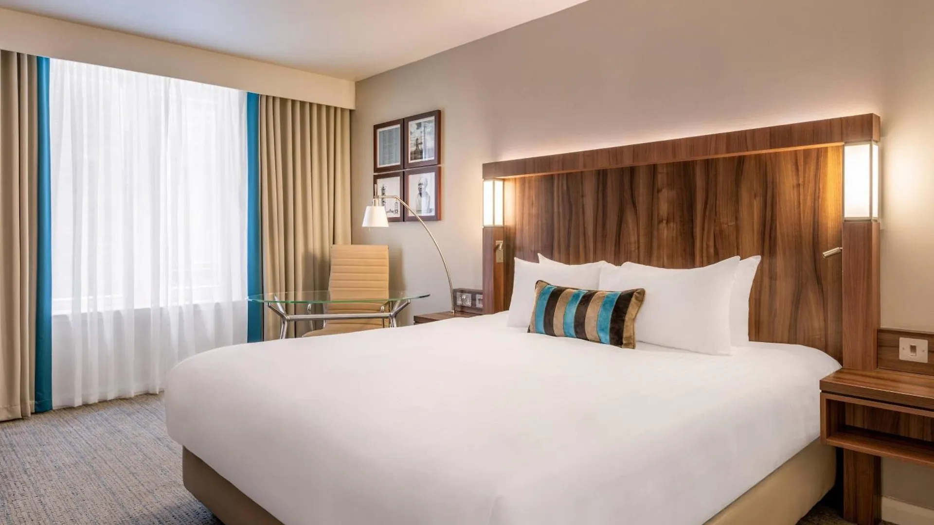 Hotel Courtyard By Marriott Edynburg 4*,  Wielka Brytania